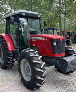 4WD Used Agriculture Massey Ferguson tractor
